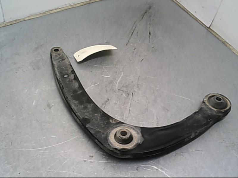 Triangle avant gauche PEUGEOT 307 Diesel - 1