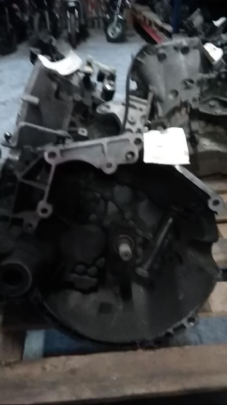 Boite de vitesses PEUGEOT 206 + Essence - 1