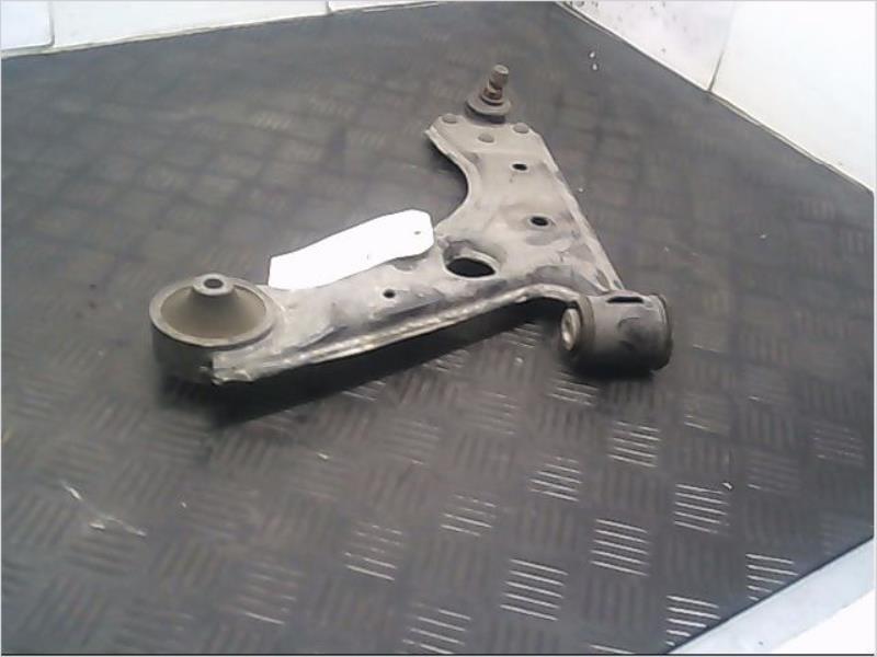 Triangle avant gauche OPEL CORSA IV Essence - 1