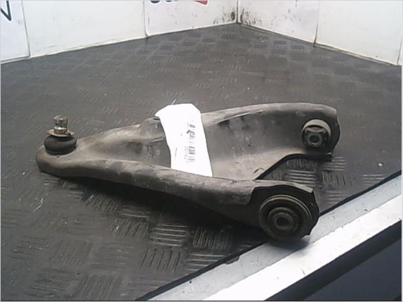 Triangle avant droit DACIA SANDERO I Essence - 1