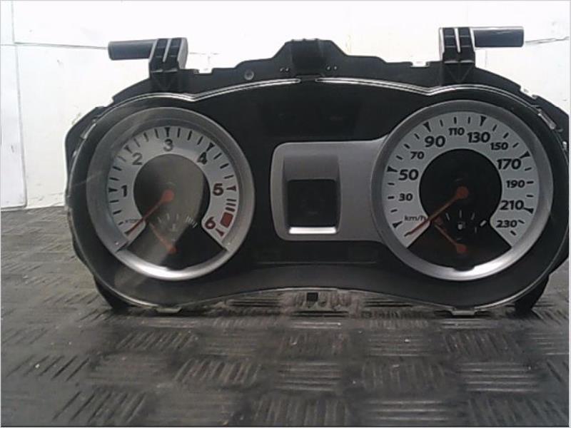 Compteur RENAULT CLIO III Diesel - 1