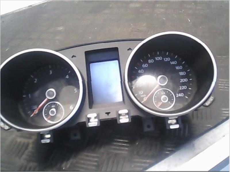 Compteur VOLKSWAGEN GOLF VI Diesel - 1