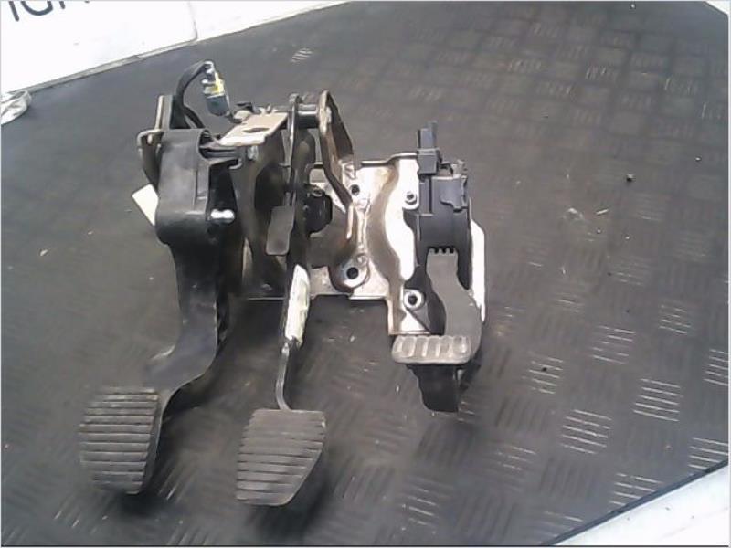 Pedalier CITROEN C3 II Diesel - 1
