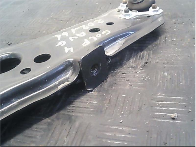 Triangle avant gauche VOLKSWAGEN GOLF IV Diesel - 1
