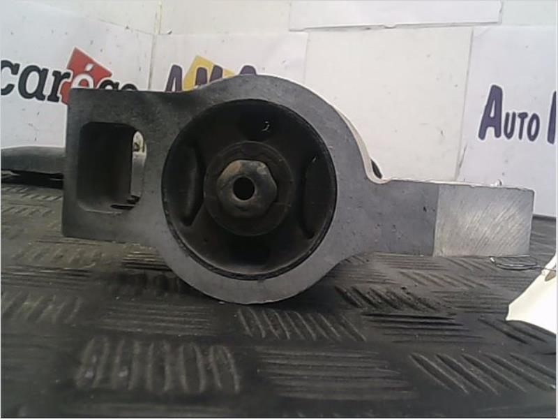 Triangle avant gauche VOLKSWAGEN GOLF VI Essence - 1