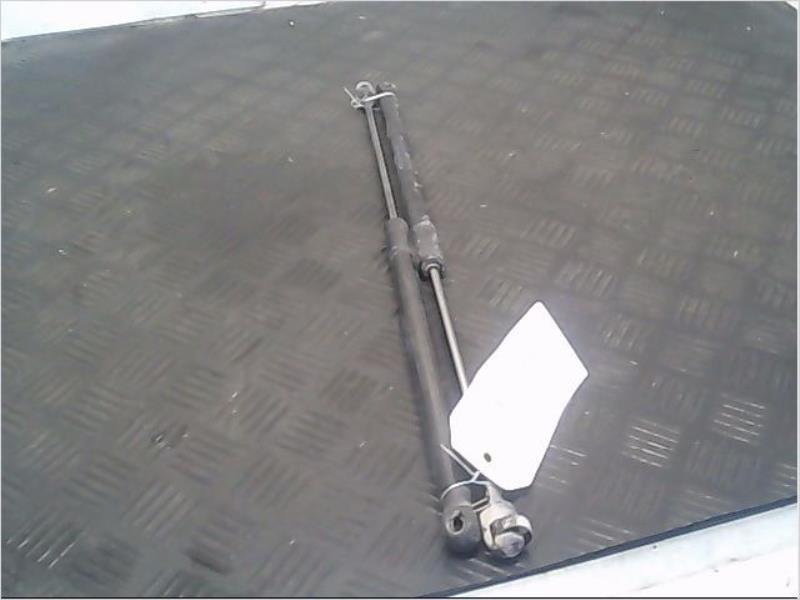 Verin de coffre VOLKSWAGEN POLO V Diesel - 1