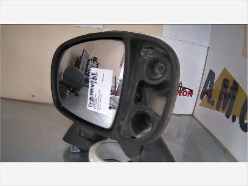 Retroviseur droit RENAULT TRAFIC II Diesel - 1
