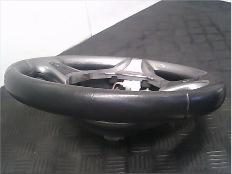 Volant RENAULT CLIO IV Diesel - 1