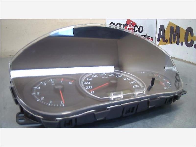 Compteur SUZUKI SWIFT III Essence - 1