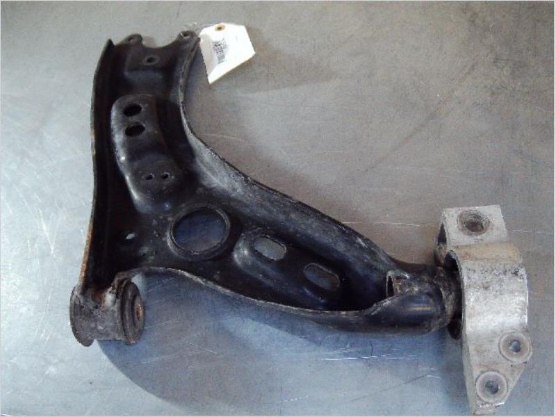 Triangle avant gauche VOLKSWAGEN GOLF VI Essence - 1