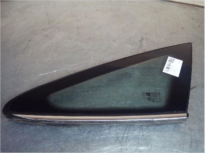 Custode avant gauche OPEL ZAFIRA II Diesel - 1