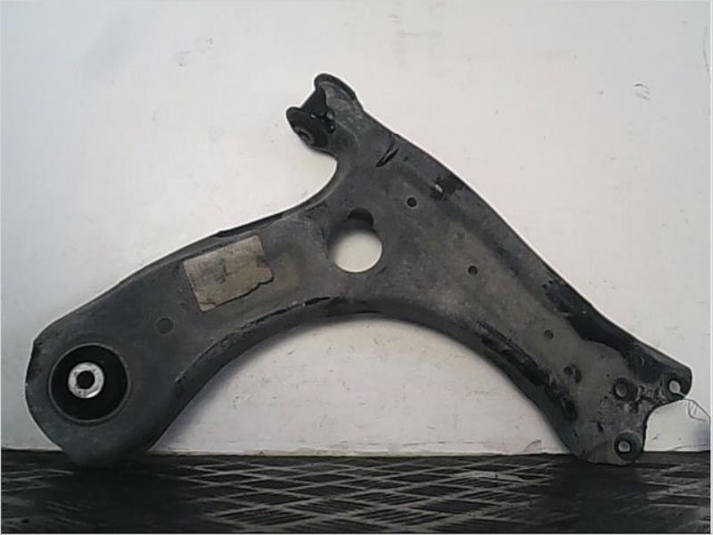 Triangle avant droit VOLKSWAGEN POLO V Diesel - 1