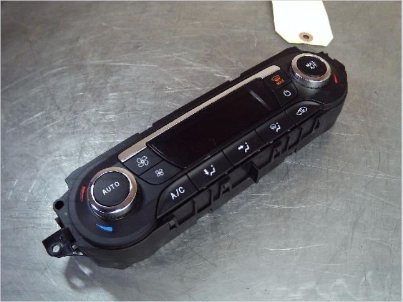 Commande chauffage FORD CMAX II Diesel - 1