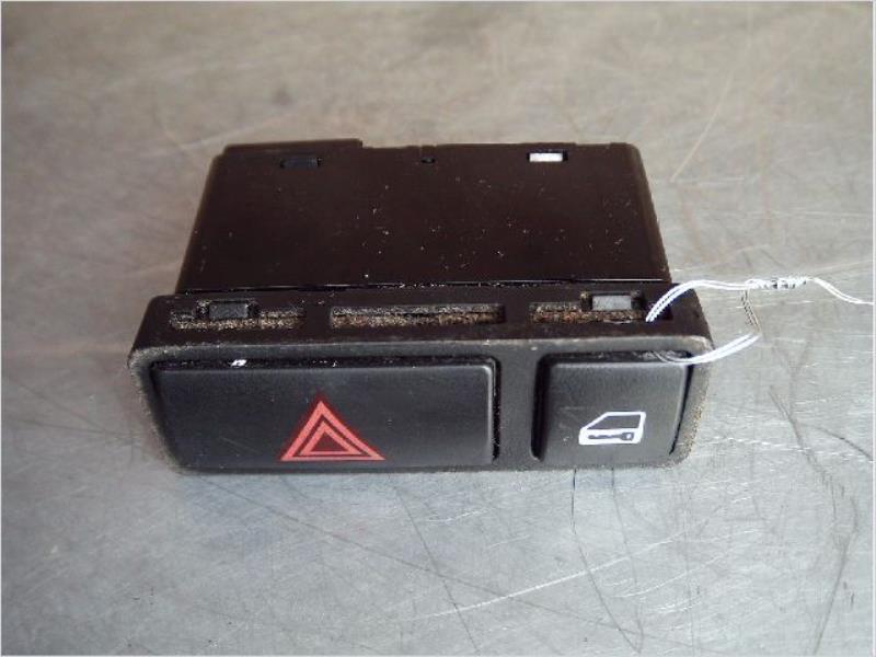 Bouton de warning BMW SERIE 3 IV Diesel - 1