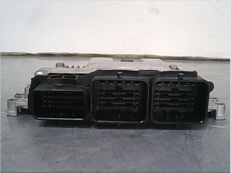 Calculateur CITROEN C3 II Diesel - 1