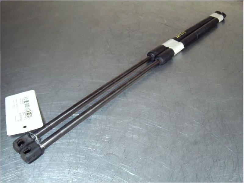 Verin de coffre RENAULT MEGANE III Diesel - 1