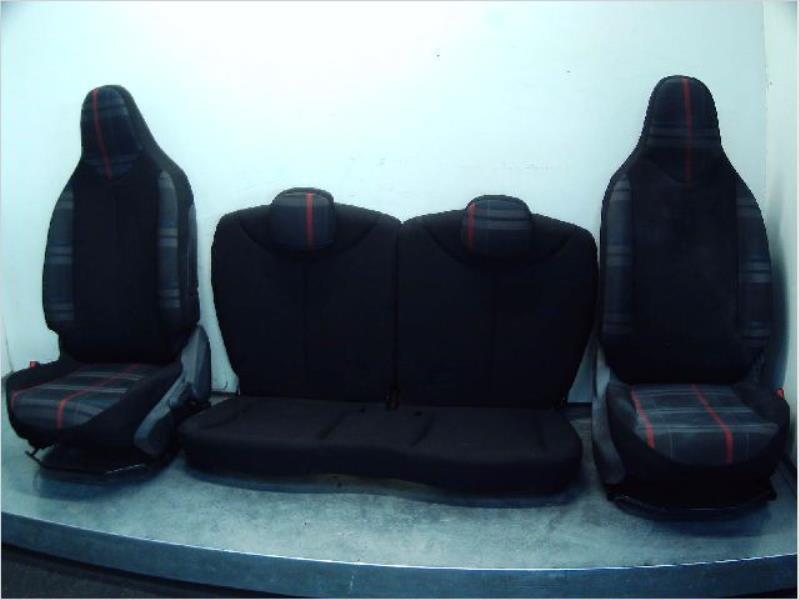 Interieur complet PEUGEOT 108 Essence - 1