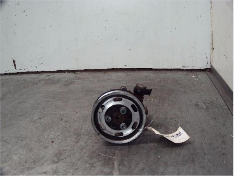 Pompe de direction VOLKSWAGEN GOLF IV Diesel - 1