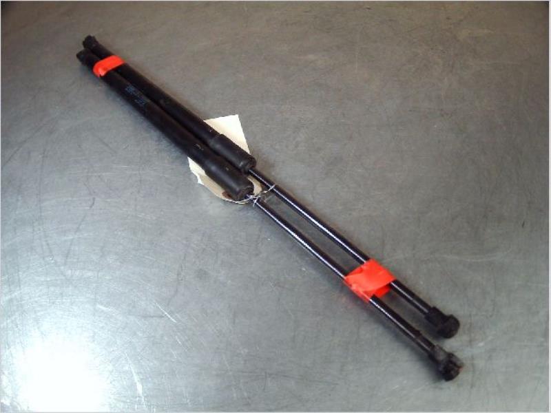 Verin de coffre SEAT ARONA Essence - 1