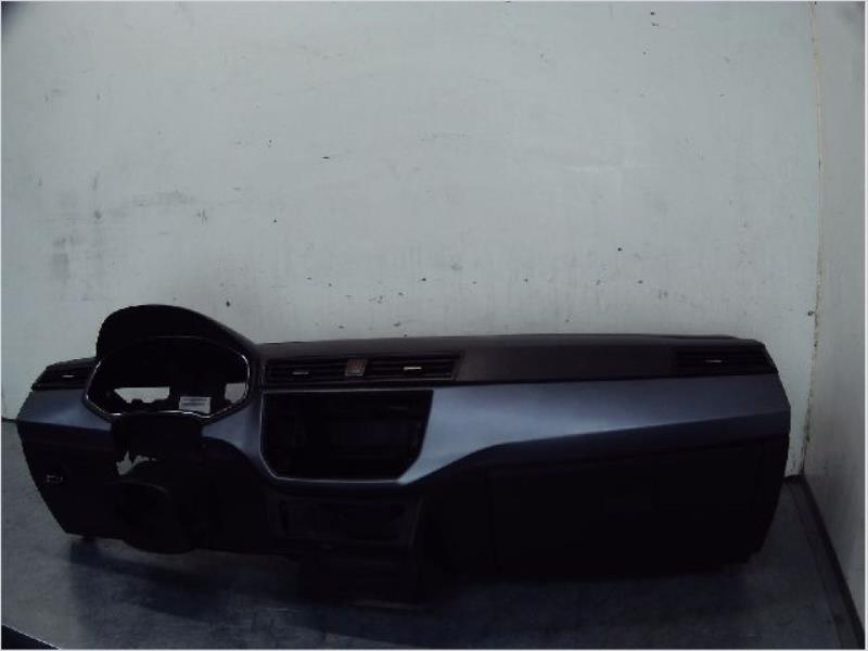Planche de bord complete SEAT ARONA Essence - 1