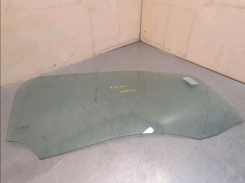 Vitre avant droit DS DS3 Diesel - 1