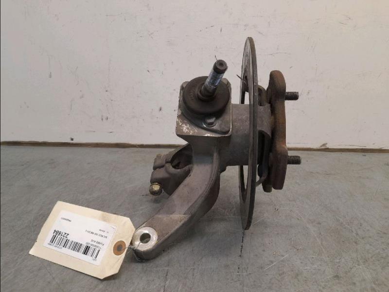 Fusee avant gauche MICROCAR M8 Diesel - 1