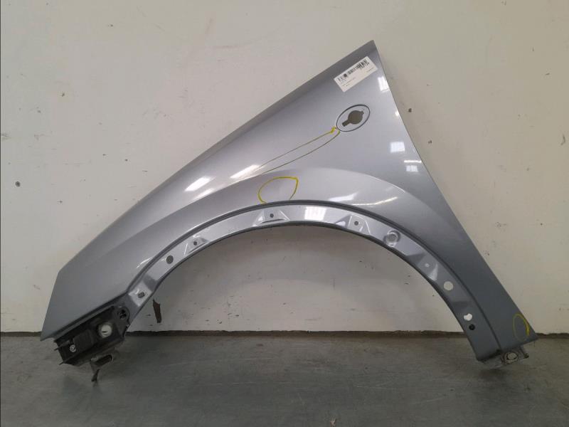 Aile avant gauche OPEL CORSA III Essence - 1