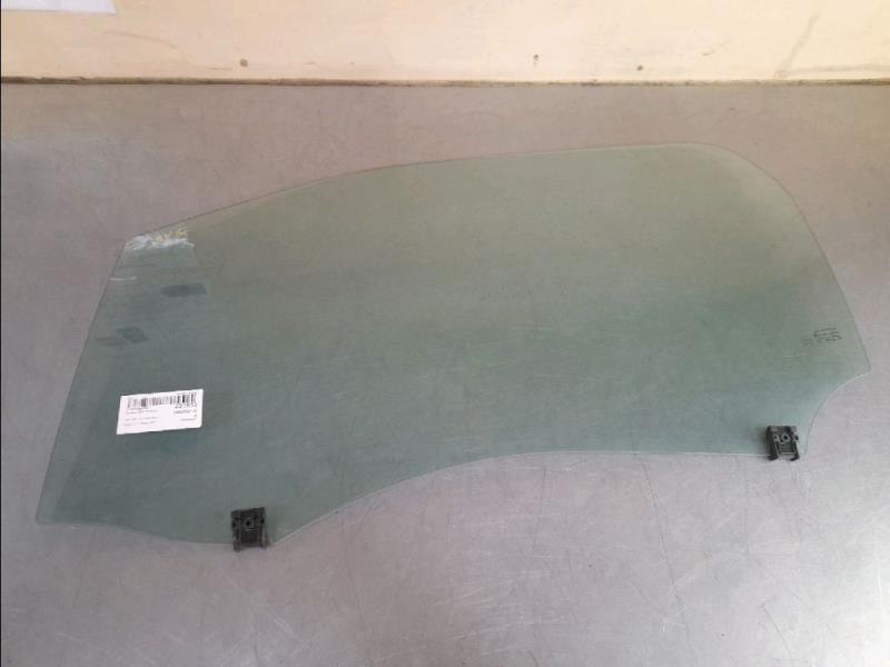 Vitre avant gauche DS DS3 Diesel - 1