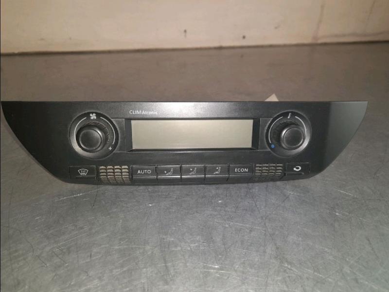 Commande chauffage VOLKSWAGEN POLO IV Diesel - 1