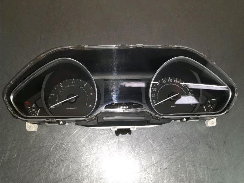 Compteur PEUGEOT 208 Diesel - 1