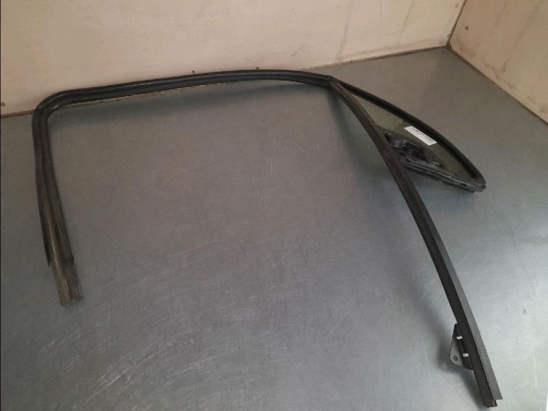 Custode avant droit CITROEN C3 I Diesel - 1