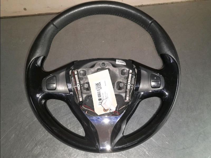 Volant RENAULT CLIO IV Diesel - 1