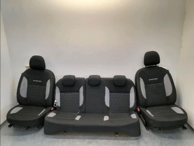 Interieur complet DACIA SANDERO II Diesel - 1