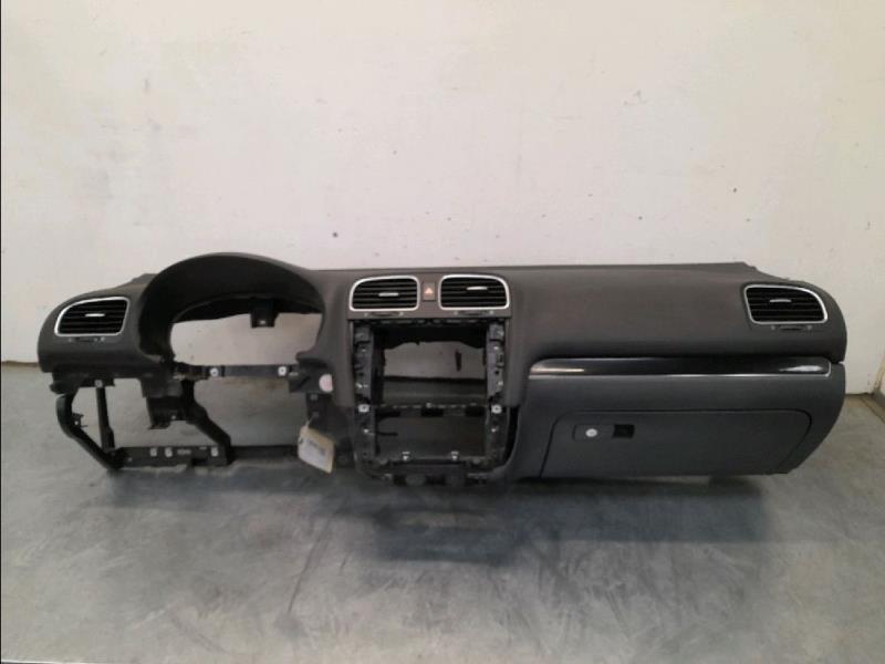 Planche de bord complete VOLKSWAGEN GOLF VI Diesel - 1
