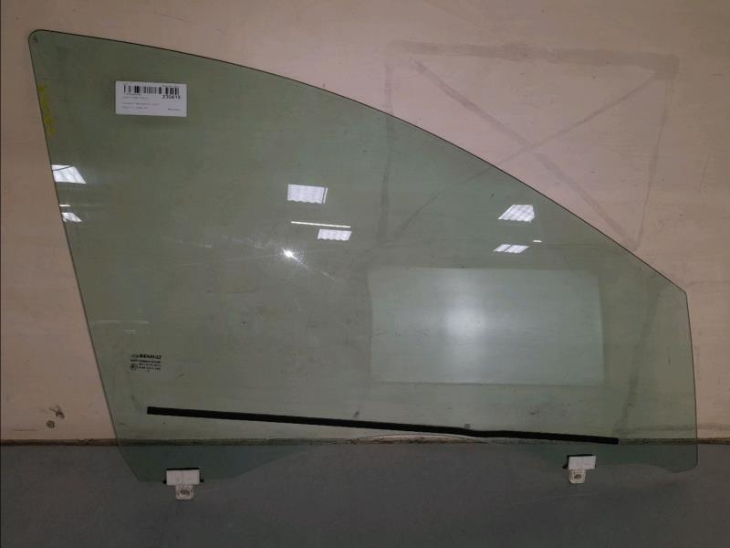 Vitre avant droit RENAULT MEGANE III Diesel - 1