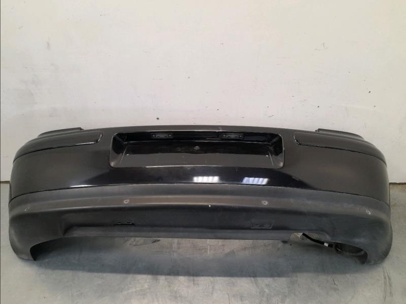Pare choc arriere VOLKSWAGEN GOLF IV Diesel - 1