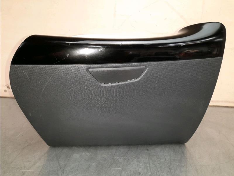 Boite a gants RENAULT CAPTUR Diesel - 1