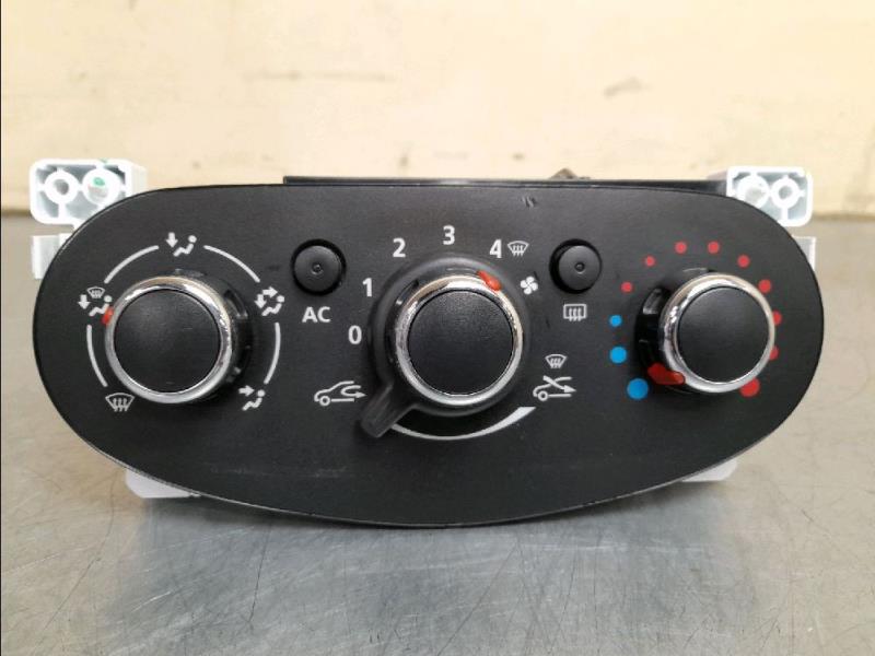 Commande chauffage DACIA SANDERO II Diesel - 1