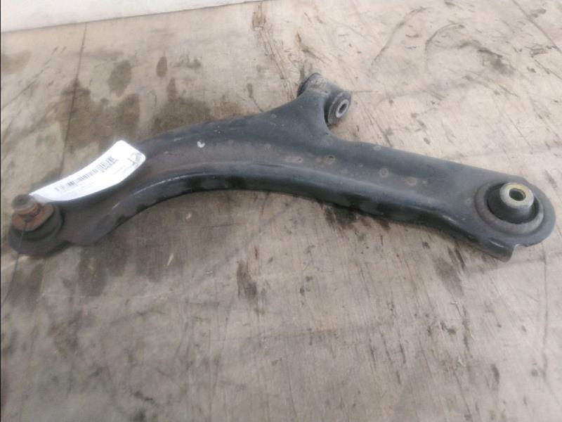 Triangle avant droit RENAULT CLIO III Diesel - 1