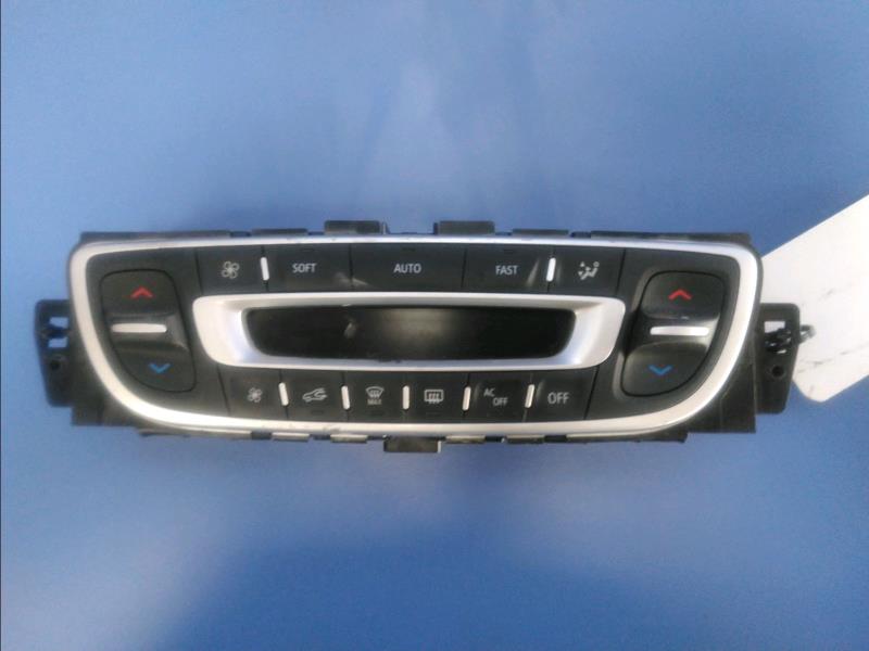 Commande chauffage RENAULT MEGANE III Diesel - 1