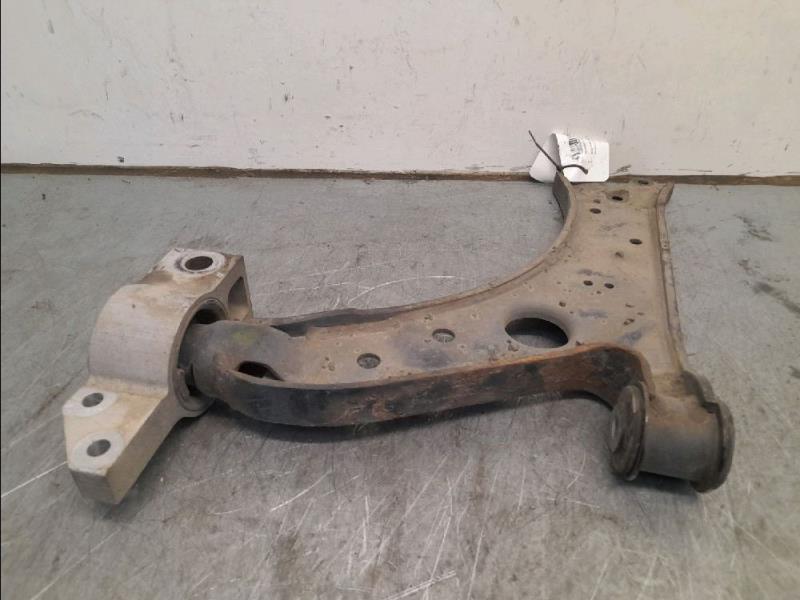 Triangle avant gauche AUDI A3 II Diesel - 1