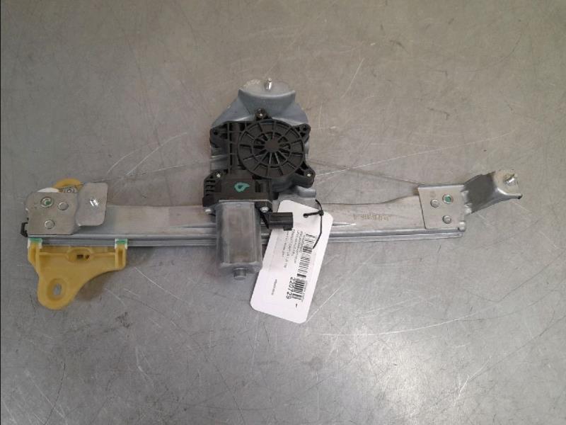 Leve vitre electrique arriere gauche RENAULT CAPTUR Essence - 1