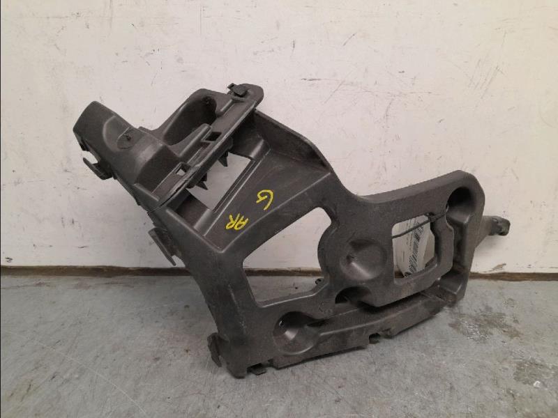 Support de pare chocs arriere RENAULT CAPTUR Essence - 1