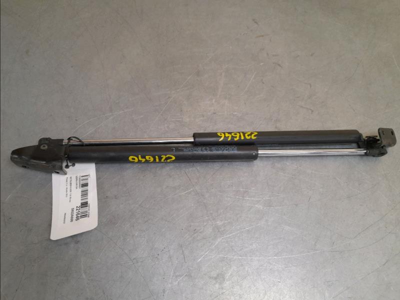 Verin de coffre MITSUBISHI ASX Essence - 1