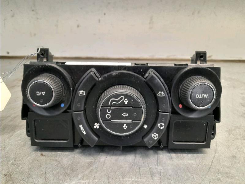 Commande chauffage PEUGEOT 3008 I Diesel - 1