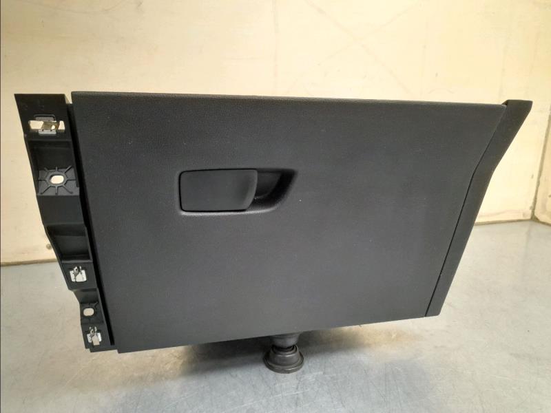 Boite a gants RENAULT CLIO 5 PHASE 1 Essence - 1