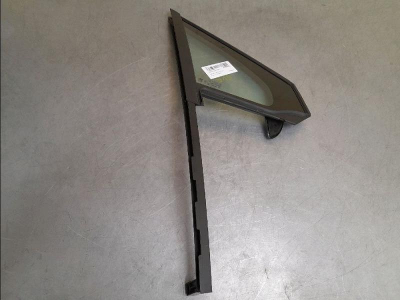 Custode avant droit PEUGEOT 208 Diesel - 1