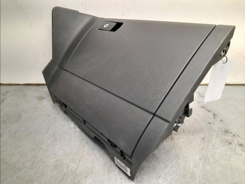 Boite a gants VOLKSWAGEN GOLF VII Diesel - 1