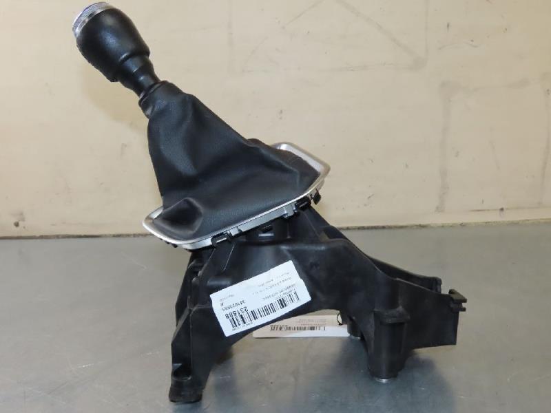 Levier de vitesses RENAULT CLIO 5 PHASE 1 Essence - 1