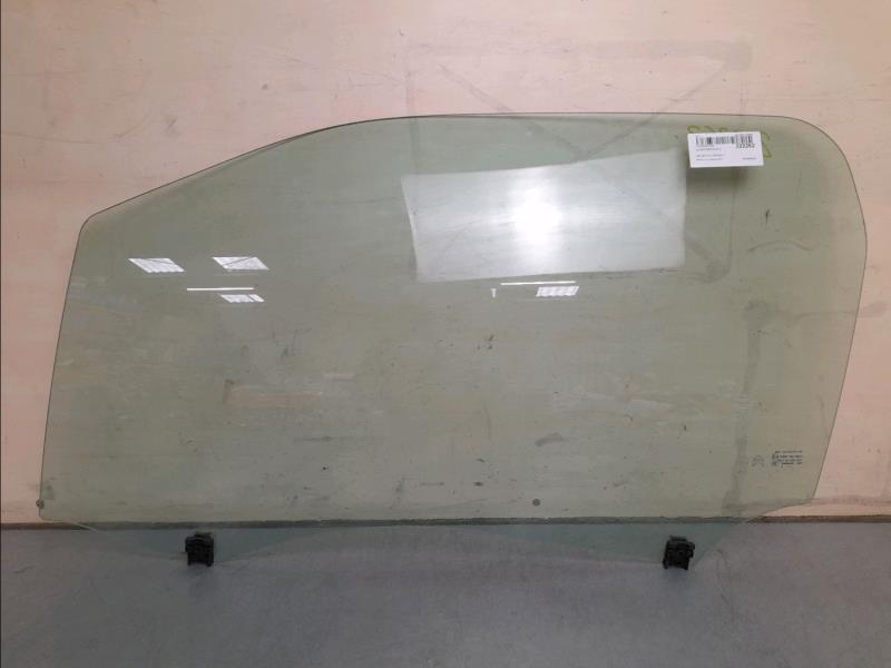 Vitre avant gauche DS DS3 Diesel - 1
